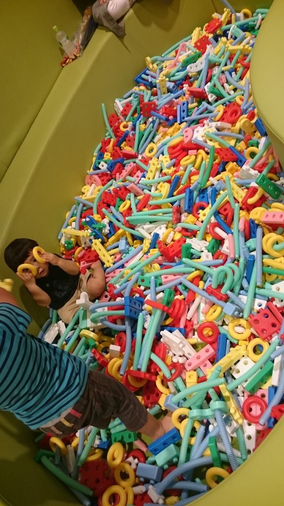 アソボ~ノ 雨 混雑