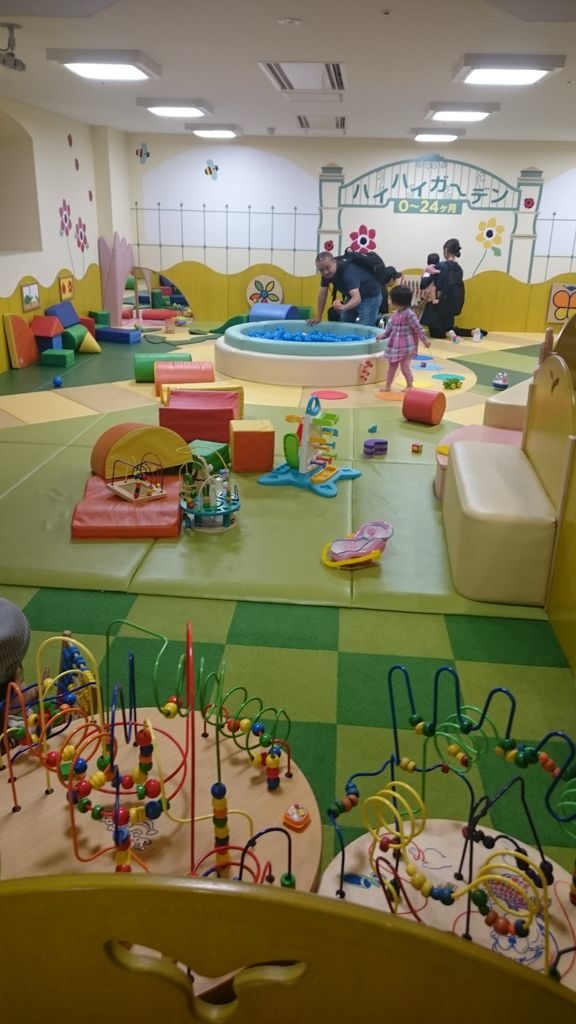 アソボ~ノ 雨 混雑