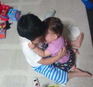 「み！」これが我が家以外では通じないこと、子供が気付くのはいつかな