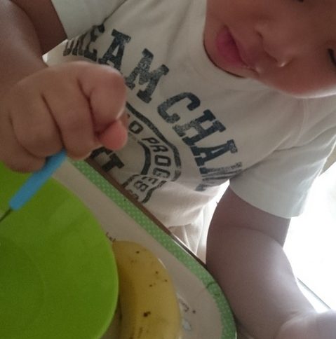 食事中 スマホ