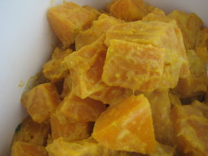 鍋で茹でるなんてもうムリ　便利すぎるコイツで実家からの野菜プレッシャーをハネノケル！