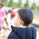 自分の子供のころを必死に思い出しながら、兄弟喧嘩の仲裁をしてみる