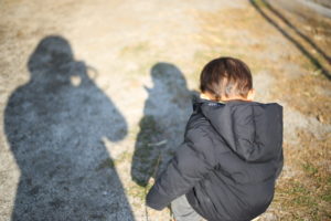 重要なのは親じゃない　子供が育つために不可欠な存在とは