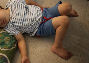 今更ですが、寝かしつけで気をつけていること。5歳&3歳までの道のりと今。