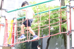 小学生って基本うっとおしい件