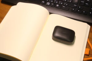 今更買ったワイヤレスイヤフォンで聞いているもの